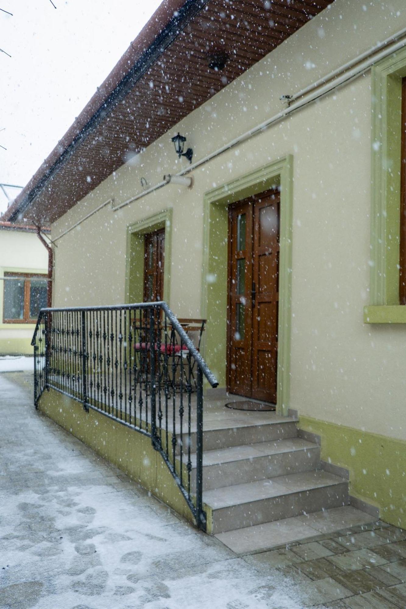 Casa Puscariu Braşov Exterior foto